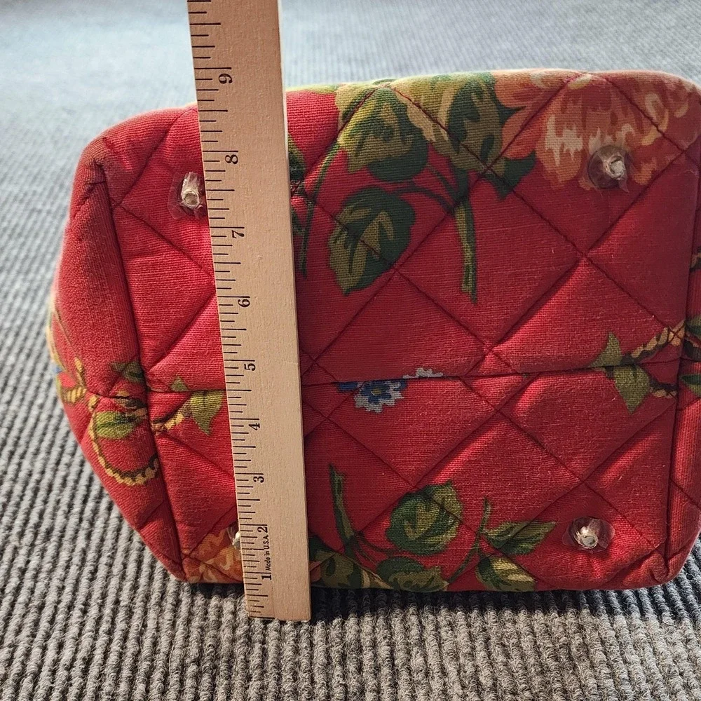 Pierre Deux Handbag Womens Medium Red Floral Quilted Cotton French Country Purse